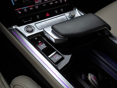 AUDI E-TRON - 9