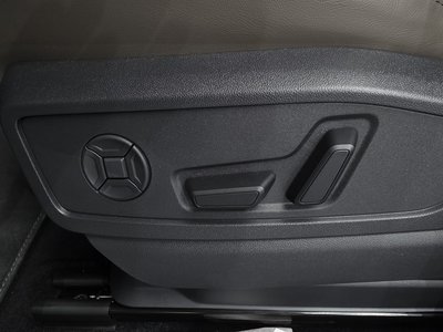 2025 AUDI Q5 缩略图 32