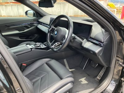 BMW 5 SERIES - 9