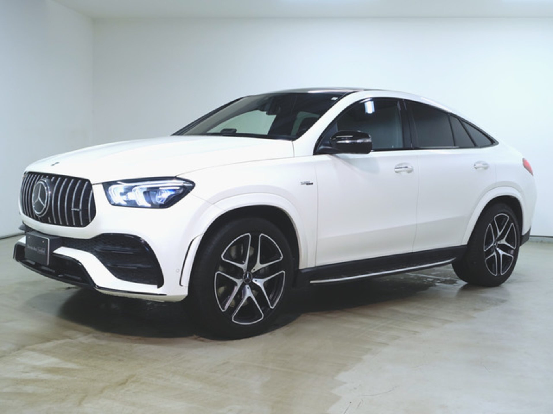 MERCEDES-BENZ GLE COUPE AMG - View 1