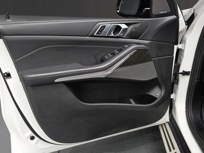 2022 BMW X5 缩略图 14