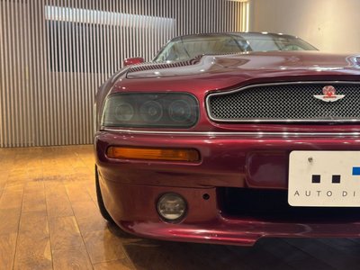 1997 Aston Martin V8 — фото 6