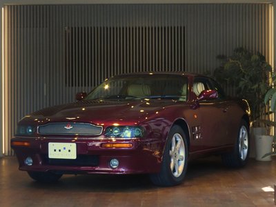 1997 Aston Martin V8 — фото 1