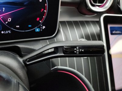 MERCEDES-BENZ C-CLASS - 9