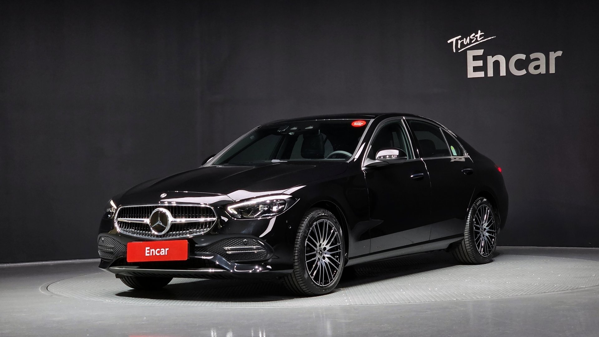 MERCEDES-BENZ C-CLASS - View 1