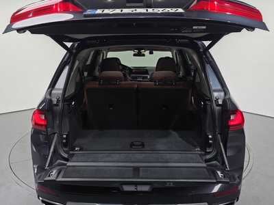 2021 BMW X7 — миниатюра 20