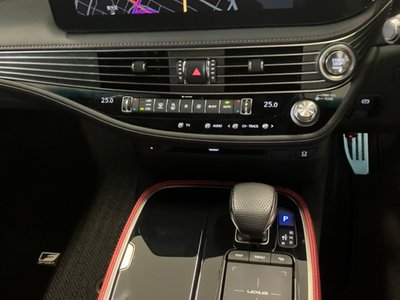 صورة مصغرة 19 لـ 2020 Lexus LS