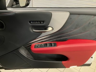 صورة مصغرة 11 لـ 2020 Lexus LS