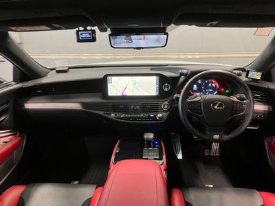 LEXUS LS - 7