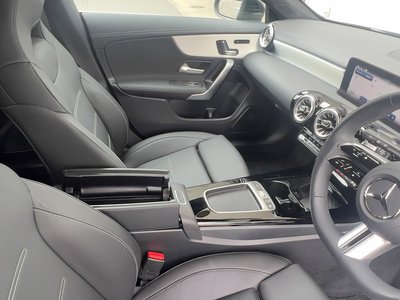 2025 Mercedes-BENZ CLA — миниатюра 16