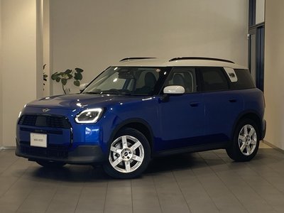 MINI MINI COUNTRYMAN - 1