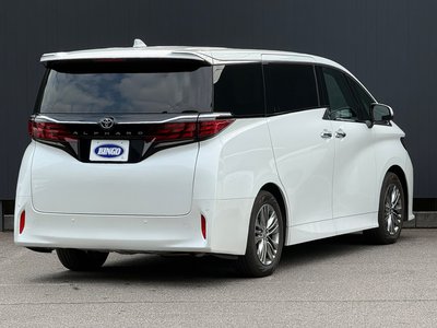 TOYOTA ALPHARD - 9