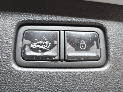 2023 Genesis GV70 — миниатюра 25