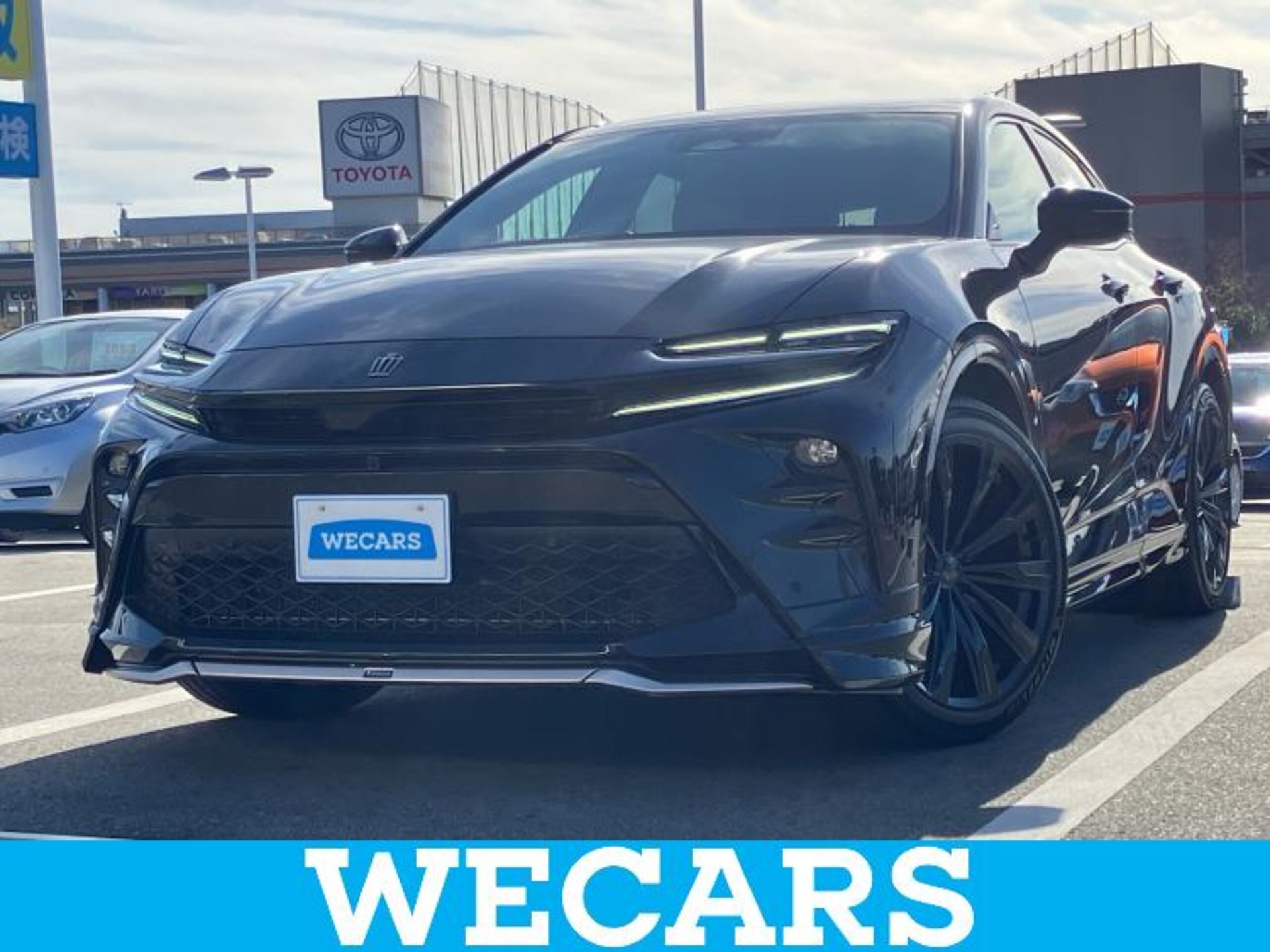 TOYOTA CROWN SPORT - View 1