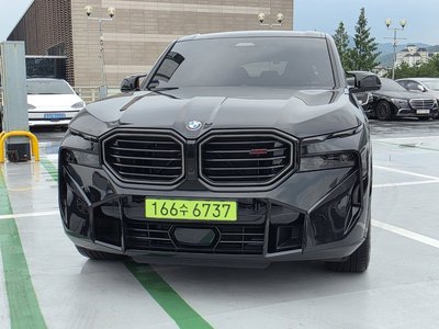 2025 BMW XM 照片 2