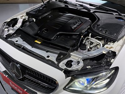 MERCEDES-BENZ E-CLASS - 7