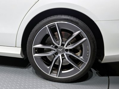 MERCEDES-BENZ E-CLASS - 6