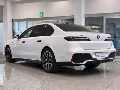 BMW 7 SERIES - 5