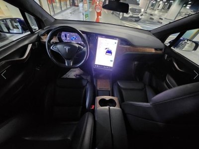 2020 Tesla MODEL X — миниатюра 13