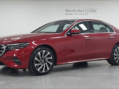 MERCEDES-BENZ E-CLASS - 1