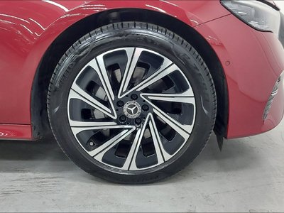 MERCEDES-BENZ E-CLASS - 6