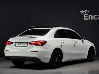 MERCEDES-BENZ A-CLASS - 4