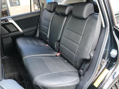 TOYOTA LAND CRUISER PRADO - 10