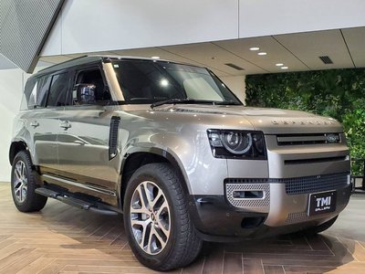 LAND ROVER DEFENDER - 1