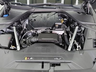 GENESIS G80 (RG3) - 7