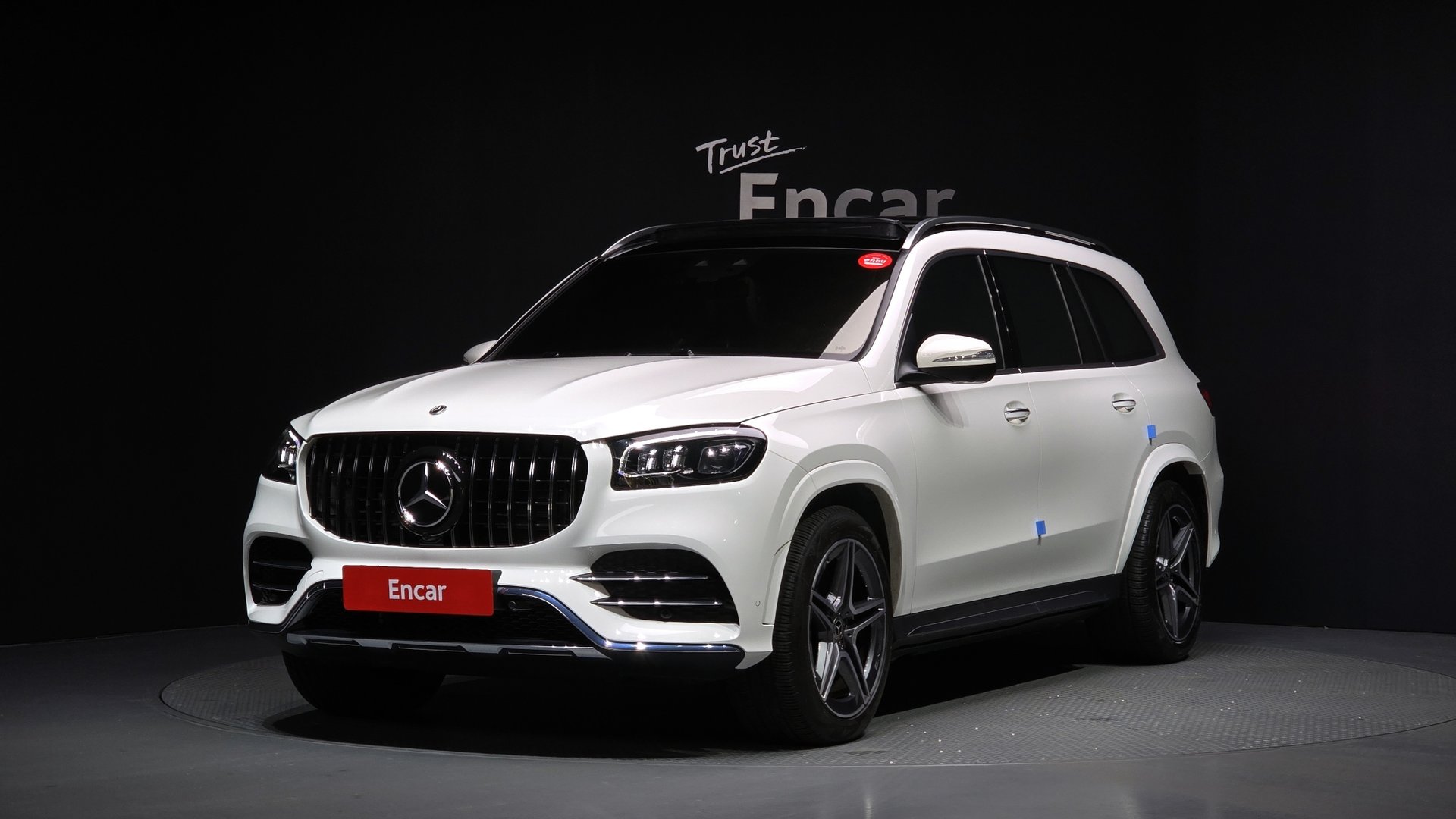 MERCEDES-BENZ GLS - View 1