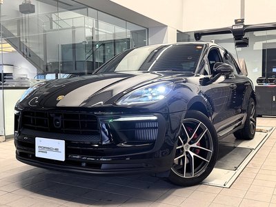 PORSCHE MACAN - 1