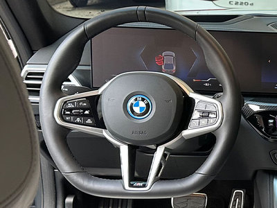 BMW I4 - 2