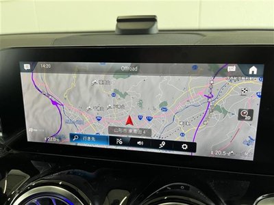 MERCEDES-BENZ GLB - 2