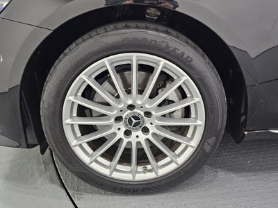 MERCEDES-BENZ E-CLASS - 6