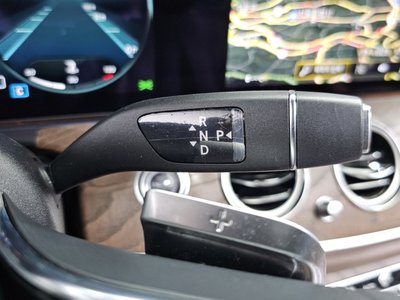 MERCEDES-BENZ E-CLASS - 9