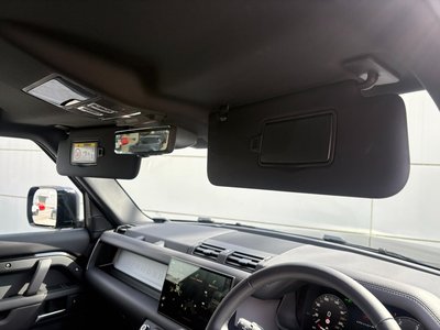 2025 LAND Rover DEFENDER 缩略图 51