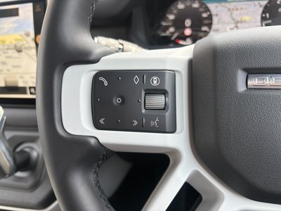 2025 LAND Rover DEFENDER 缩略图 27