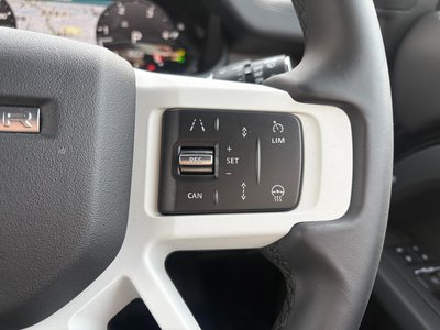 2025 LAND Rover DEFENDER 缩略图 28