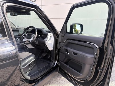 2025 LAND Rover DEFENDER 缩略图 43