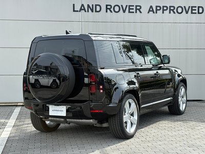 LAND ROVER DEFENDER - 10