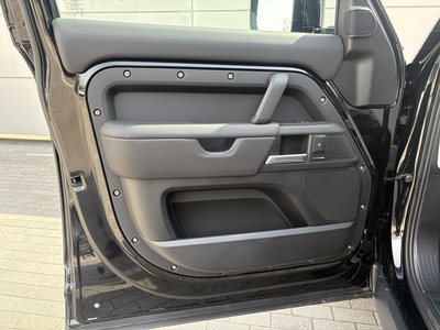 2025 LAND Rover DEFENDER 缩略图 47