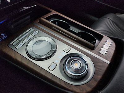 GENESIS G80 (RG3) - 9