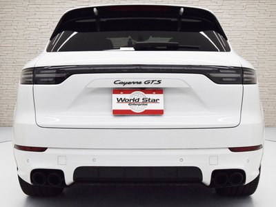 صورة 4 لـ 2022 Porsche CAYENNE