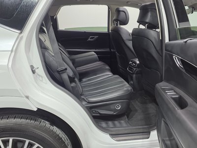 2021 Genesis GV80 — миниатюра 17