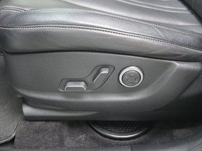 2021 Genesis GV80 — миниатюра 32