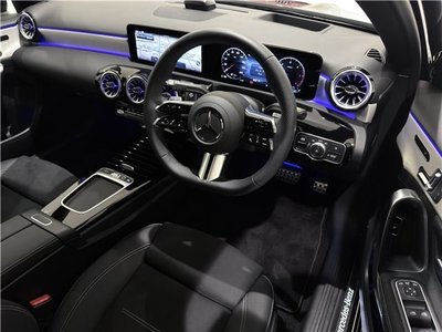 MERCEDES-BENZ A-CLASS - 2