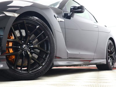 NISSAN GT-R - 9