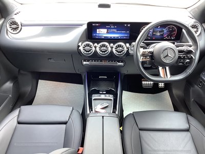 2025 Mercedes-BENZ GLA 缩略图 24