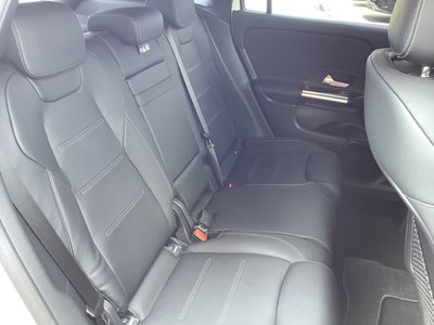 2025 Mercedes-BENZ GLA 缩略图 23