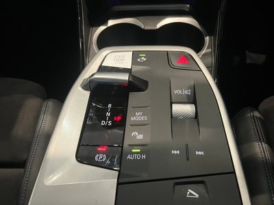 2025 BMW X2 thumbnail 33